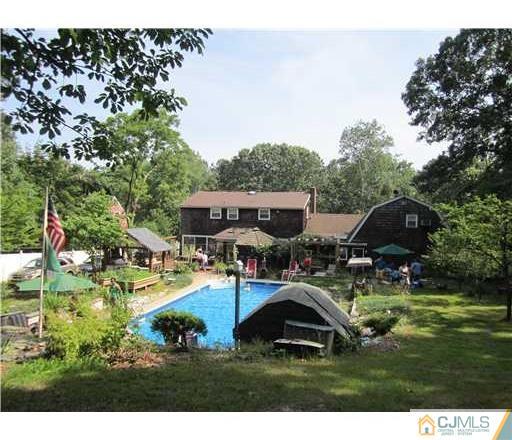343 East Greystone Road Old Bridge, NJ 08857 - Photo 1 of 16 Gallery Image 1