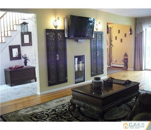 343 East Greystone Road Old Bridge, NJ 08857 - Photo 8 of 16 Gallery Image 8