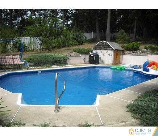 343 East Greystone Road Old Bridge, NJ 08857 - Photo 10 of 16 Gallery Image 10