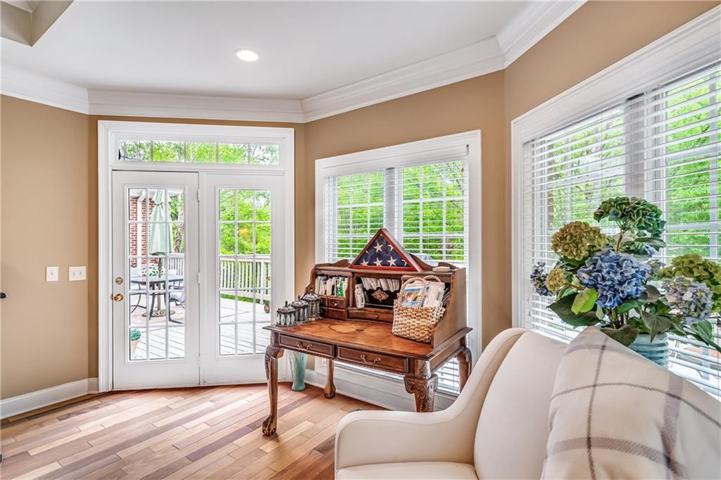 411 Overlook Way Cohutta, GA 30710 - Photo 48 of 86 a living room with furniture and a potted plant