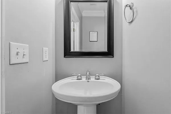 $675,000 | 3100 Crosby Court, Summerfield, NC 27358