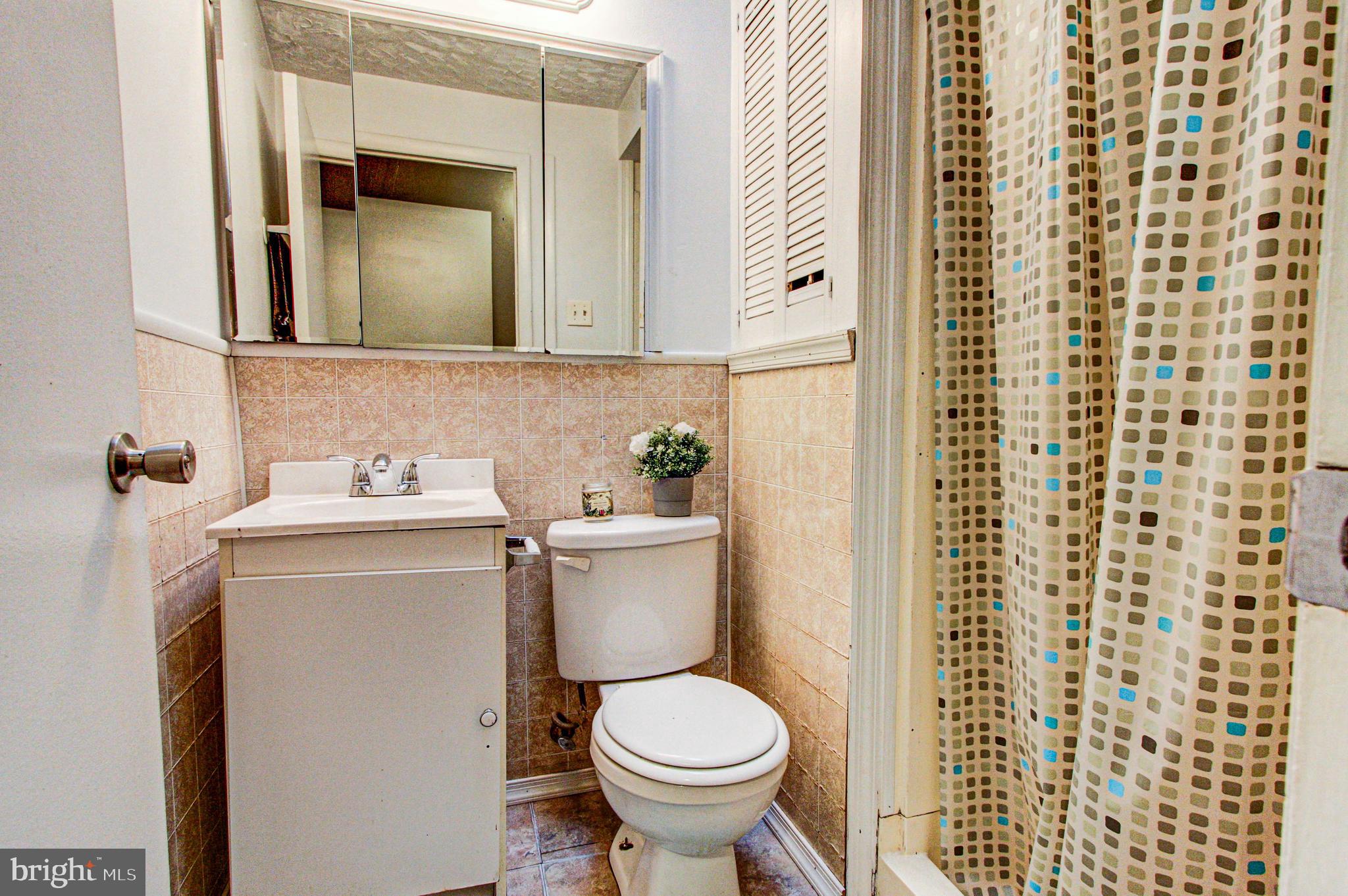 4276 Lawnside Road Philadelphia, PA 19154 - Photo 21 of 28 Gallery Image 21
