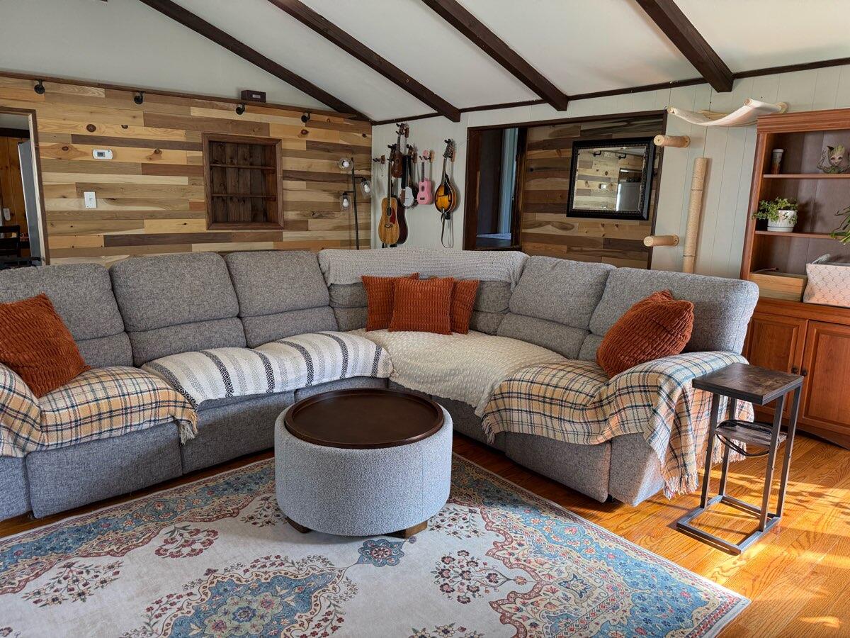557 Shunpike Road Keeseville, NY 12944 - Photo 10 of 67 Living Room - Hardwood Floors
