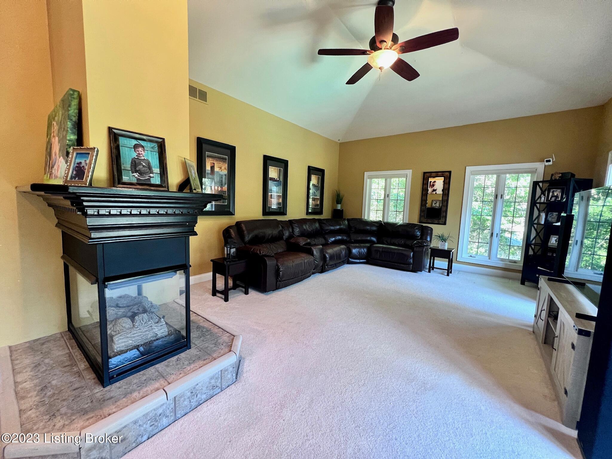 801 Foxfire Road Elizabethtown, KY 42701 - Photo 7 of 71 IMG_6924-2 (1)