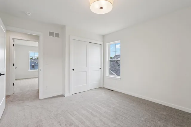 $577,900 | N174W20616 Laurel Springs Circle, Jackson, WI 53037