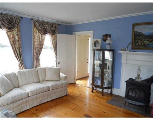 97 Oak Hill Road Fayette, ME 04349 - Photo 5 of 17 Living Room.