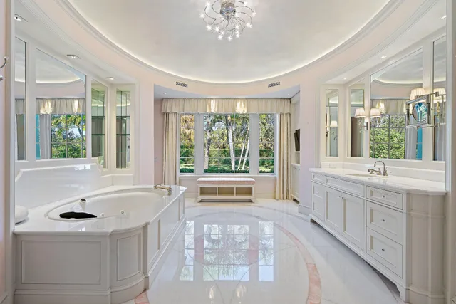 $21,000,000 | 124 Bears Club Drive, Jupiter, FL 33477