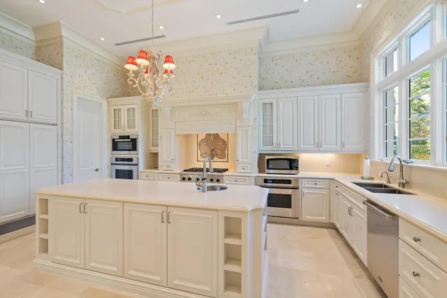 $21,000,000 | 124 Bears Club Drive, Jupiter, FL 33477