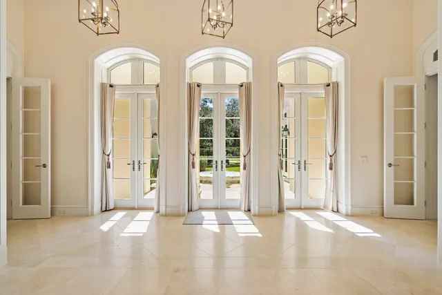 $21,000,000 | 124 Bears Club Drive, Jupiter, FL 33477