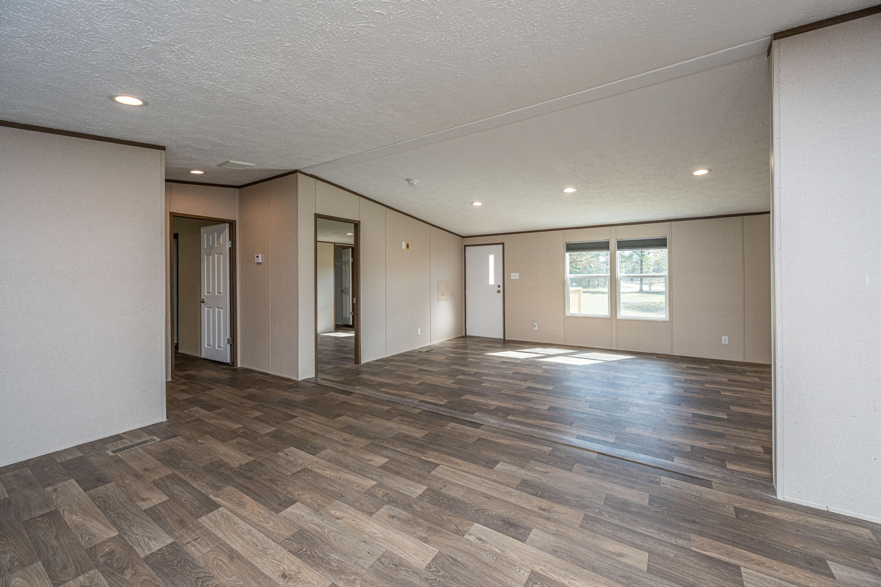 268 Rodeo Drive Eutawville, SC 29048 - Photo 11 of 83 268RodeoDr012