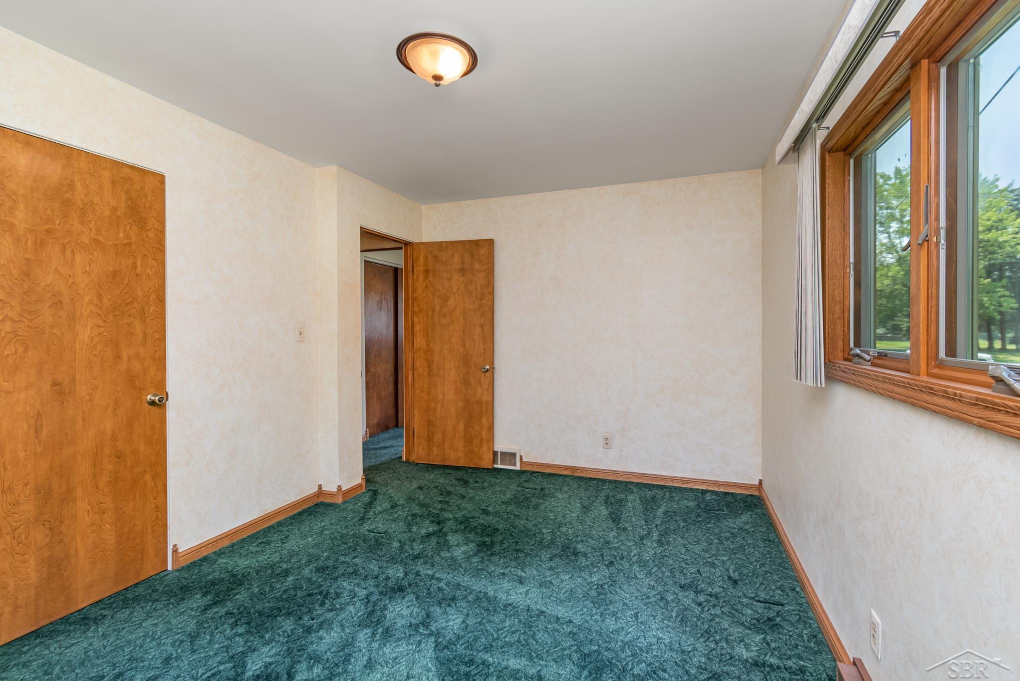 682 West Linwood Road Linwood, MI 48634 - Photo 15 of 26