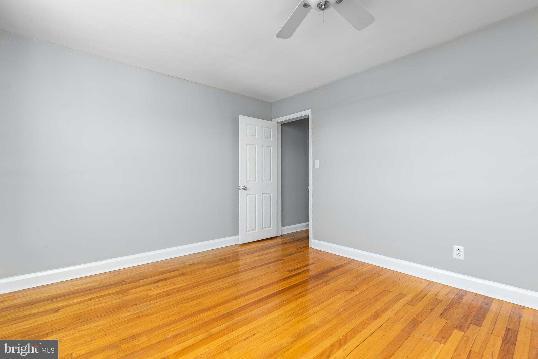 7805 Scholar Road Dundalk, MD 21222 - Photo 12 of 25