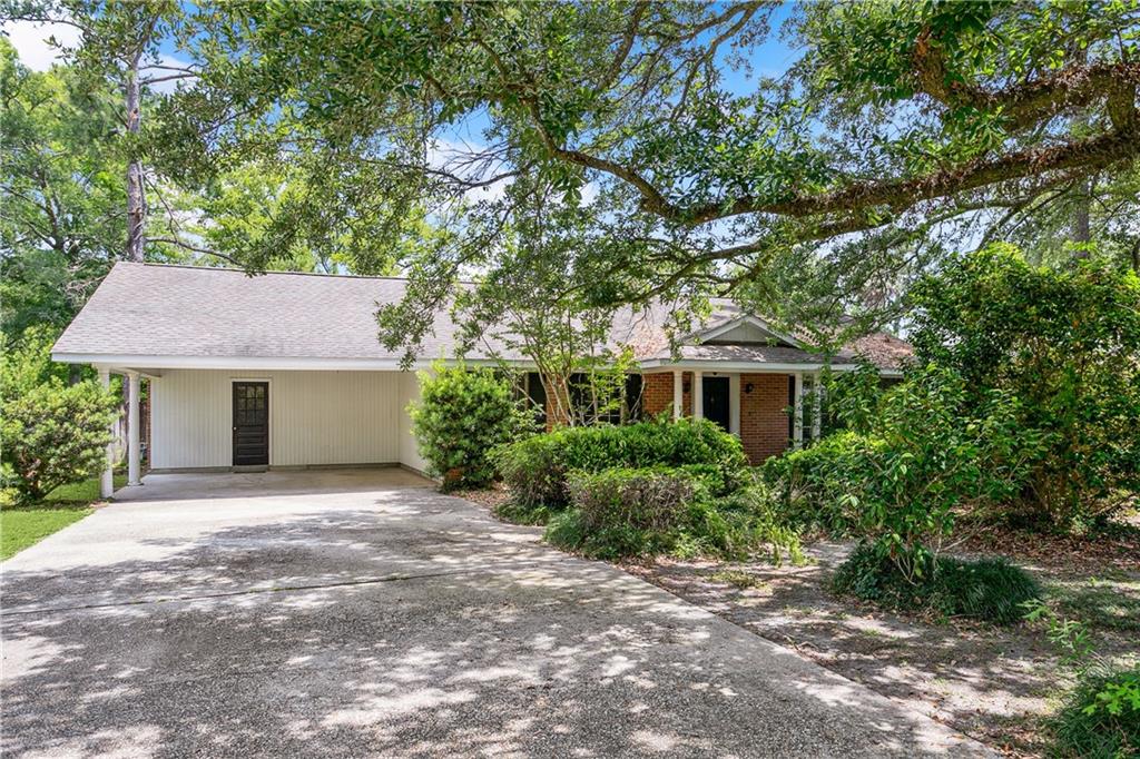 108 Camellia Drive Covington, LA 70433 - Photo 2 of 12