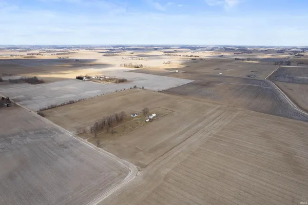 $505,000 | 1380 North E Road, Russiaville, IN 46979