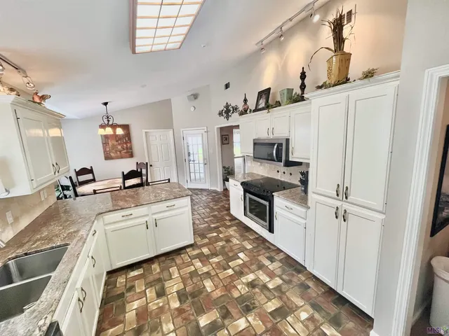 $289,900 | 13931 Lynn Street, Walker, LA 70785