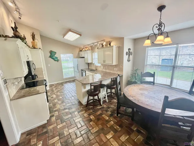 $289,900 | 13931 Lynn Street, Walker, LA 70785