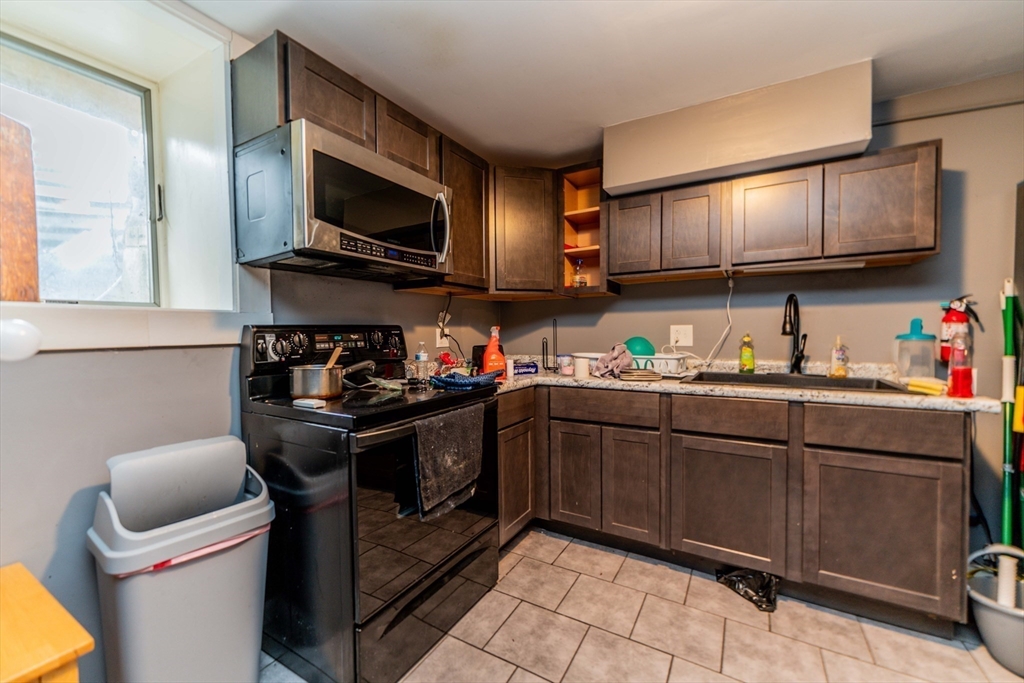 136 Lonsdale Street Fall River, MA 02721 - Photo 25 of 29 Gallery Image 25
