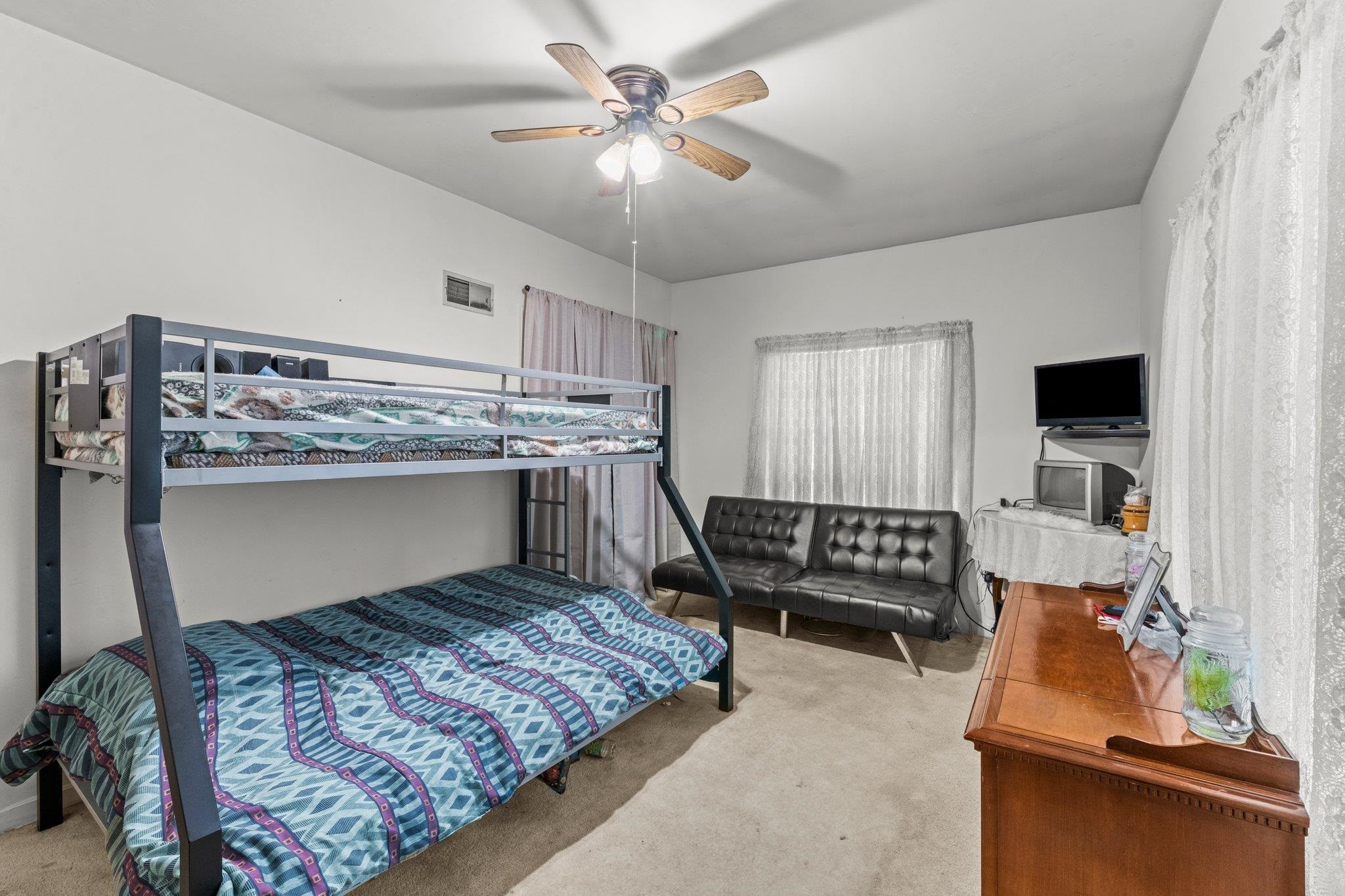 125 King William Road Raleigh, NC 27610 - Photo 25 of 33 Photo 37
