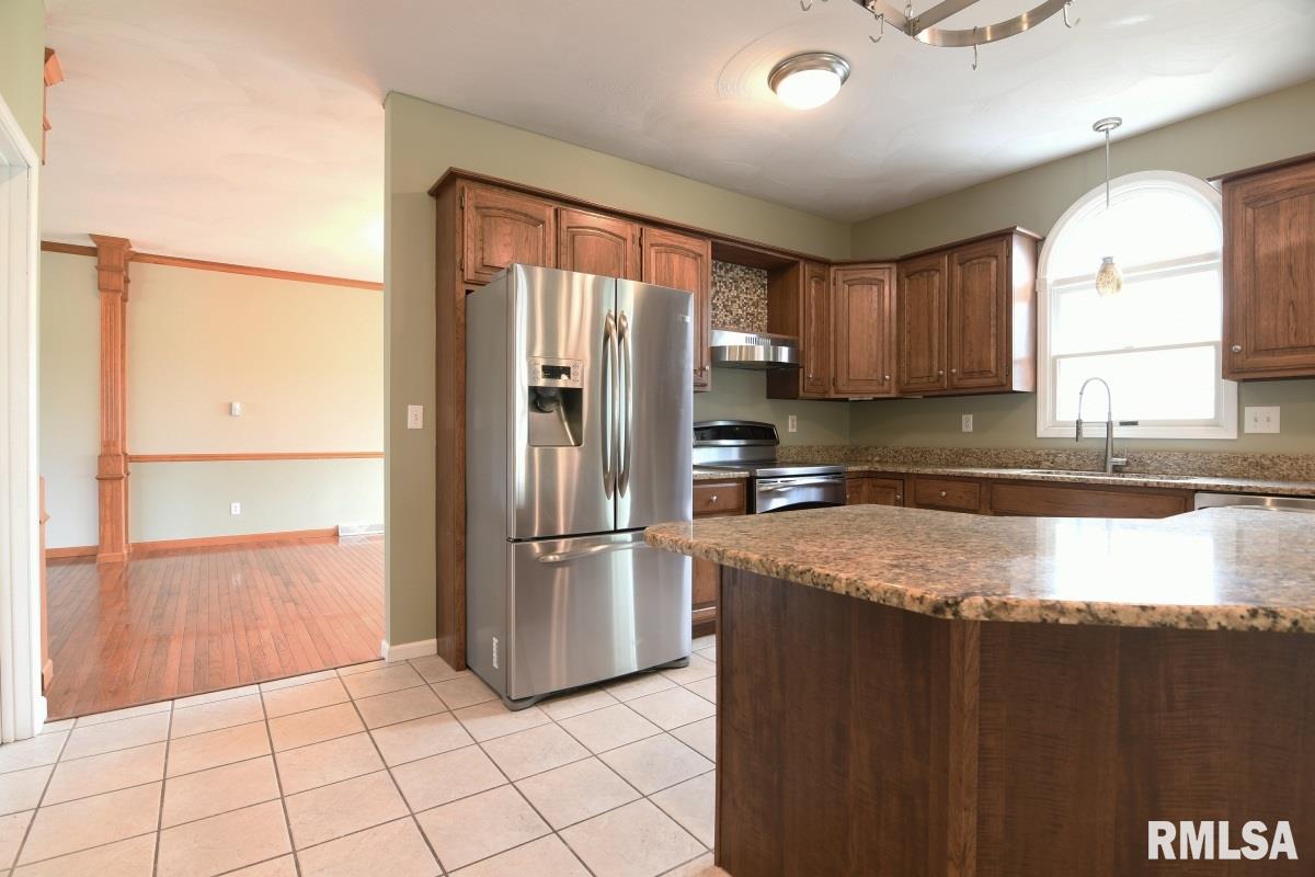 5004 Foxfire Court Springfield, IL 62711 - Photo 11 of 44