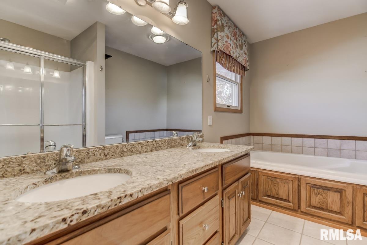 5004 Foxfire Court Springfield, IL 62711 - Photo 35 of 44
