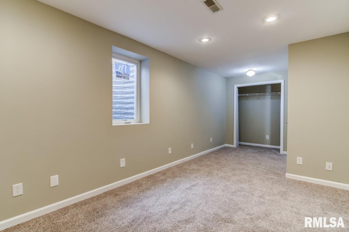 5004 Foxfire Court Springfield, IL 62711 - Photo 40 of 44