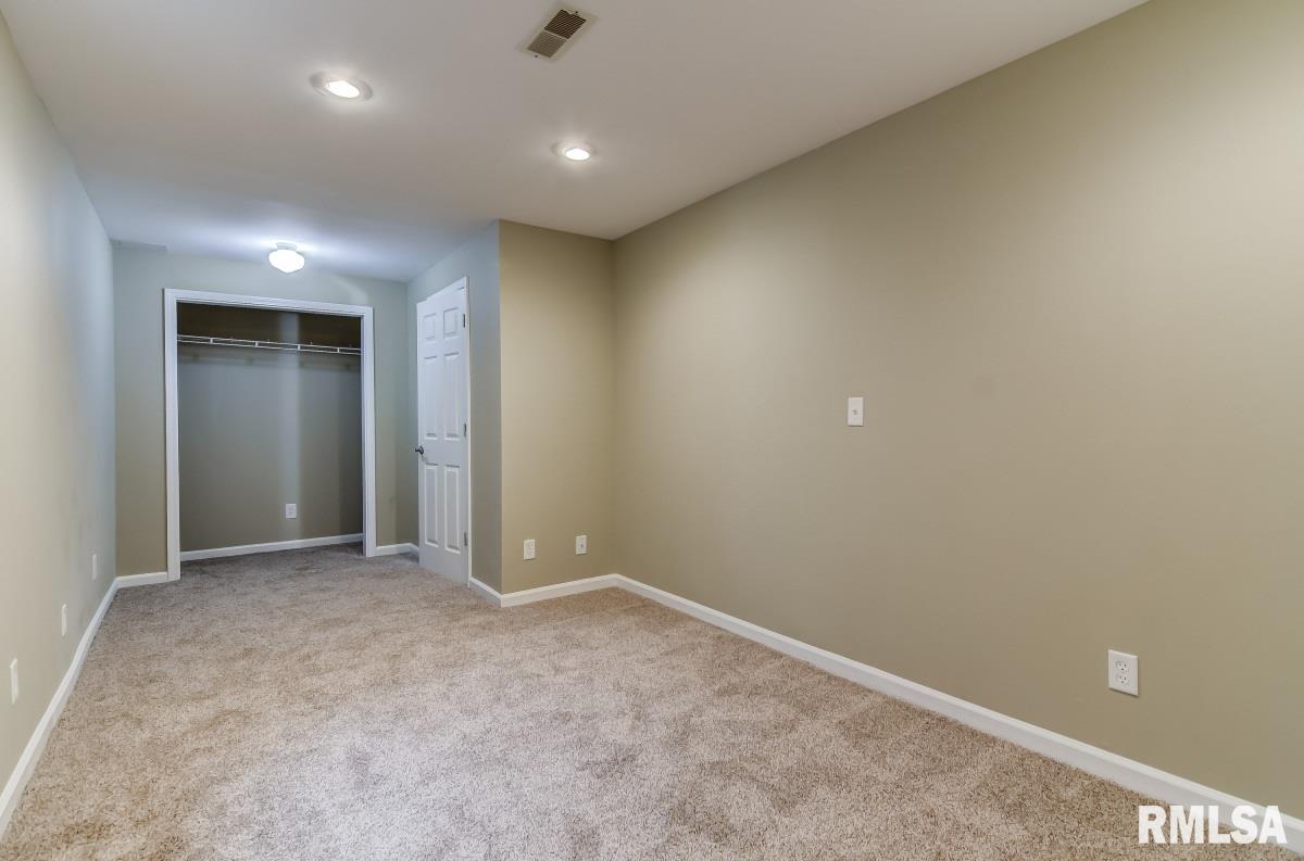 5004 Foxfire Court Springfield, IL 62711 - Photo 41 of 44