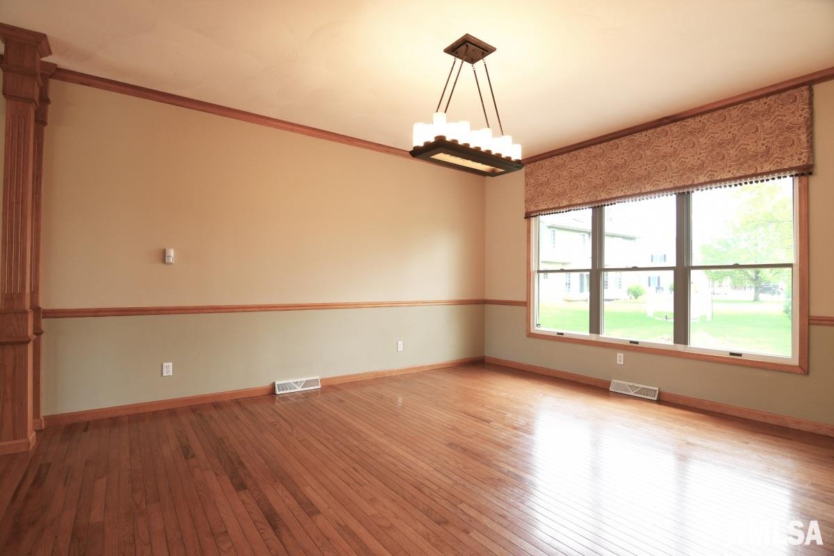 5004 Foxfire Court Springfield, IL 62711 - Photo 7 of 44