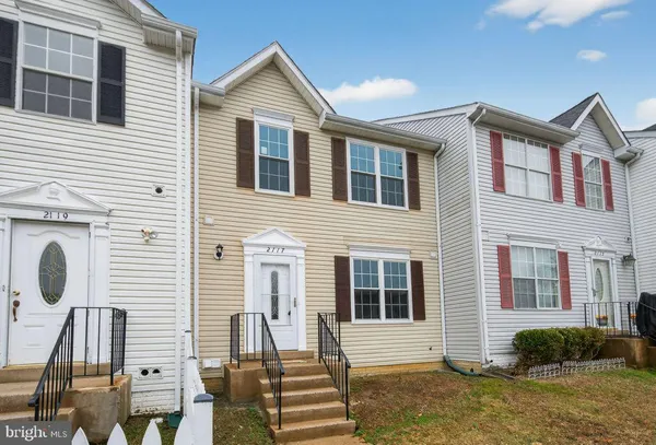 $440,000 | 2117 Fort Donelson Court, Dumfries, VA 22026