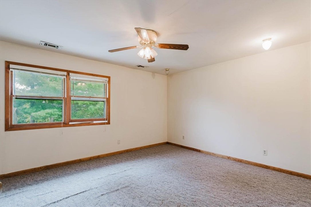 1313 West Rattan Avenue Decatur, IL 62526 - Photo 15 of 42 Gallery Image 15