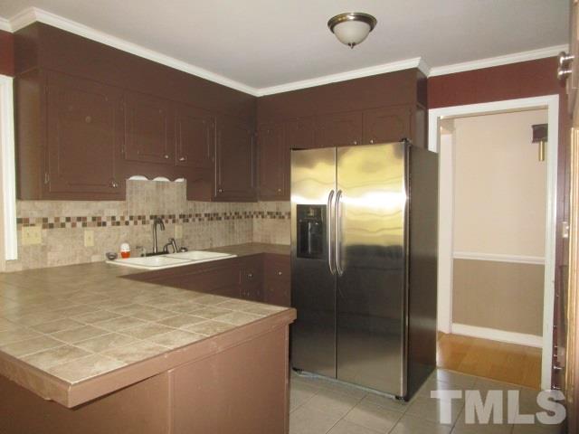 168 Whit Road Newton Grove, NC 28366 - Photo 7 of 14 Gallery Image 7