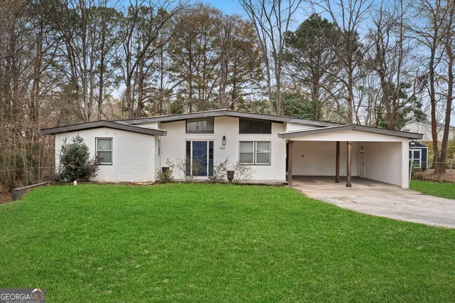 $275,000 | 462 Emmett Street, Riverdale, GA 30274