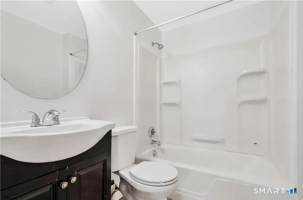 66 Vine Street Meriden, CT 06451 - Photo 13 of 20