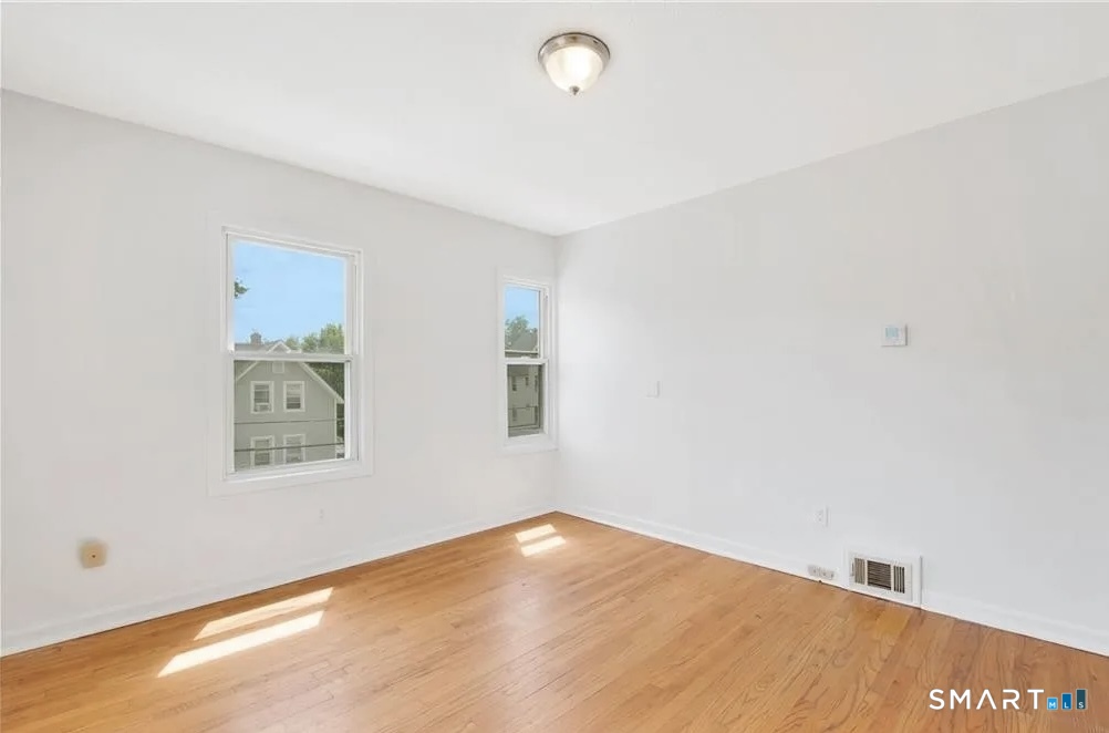 66 Vine Street Meriden, CT 06451 - Photo 15 of 20