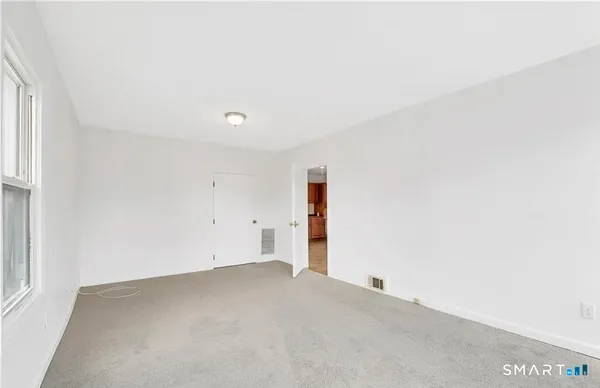 $325,000 | 66 Vine Street, Meriden, CT 06451