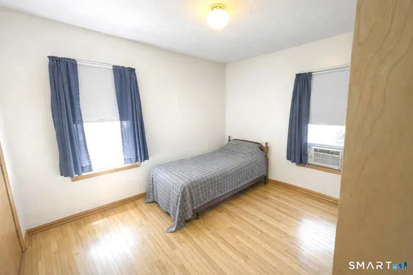 $325,000 | 66 Vine Street, Meriden, CT 06451