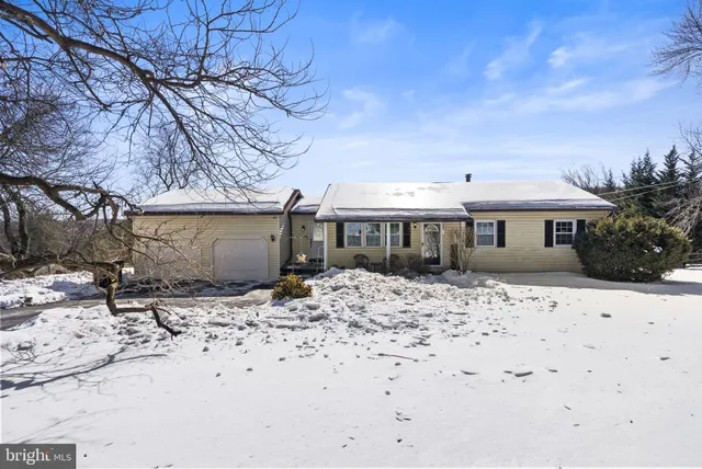 $415,000 | 236 Hill Road, Honey Brook, PA 19344