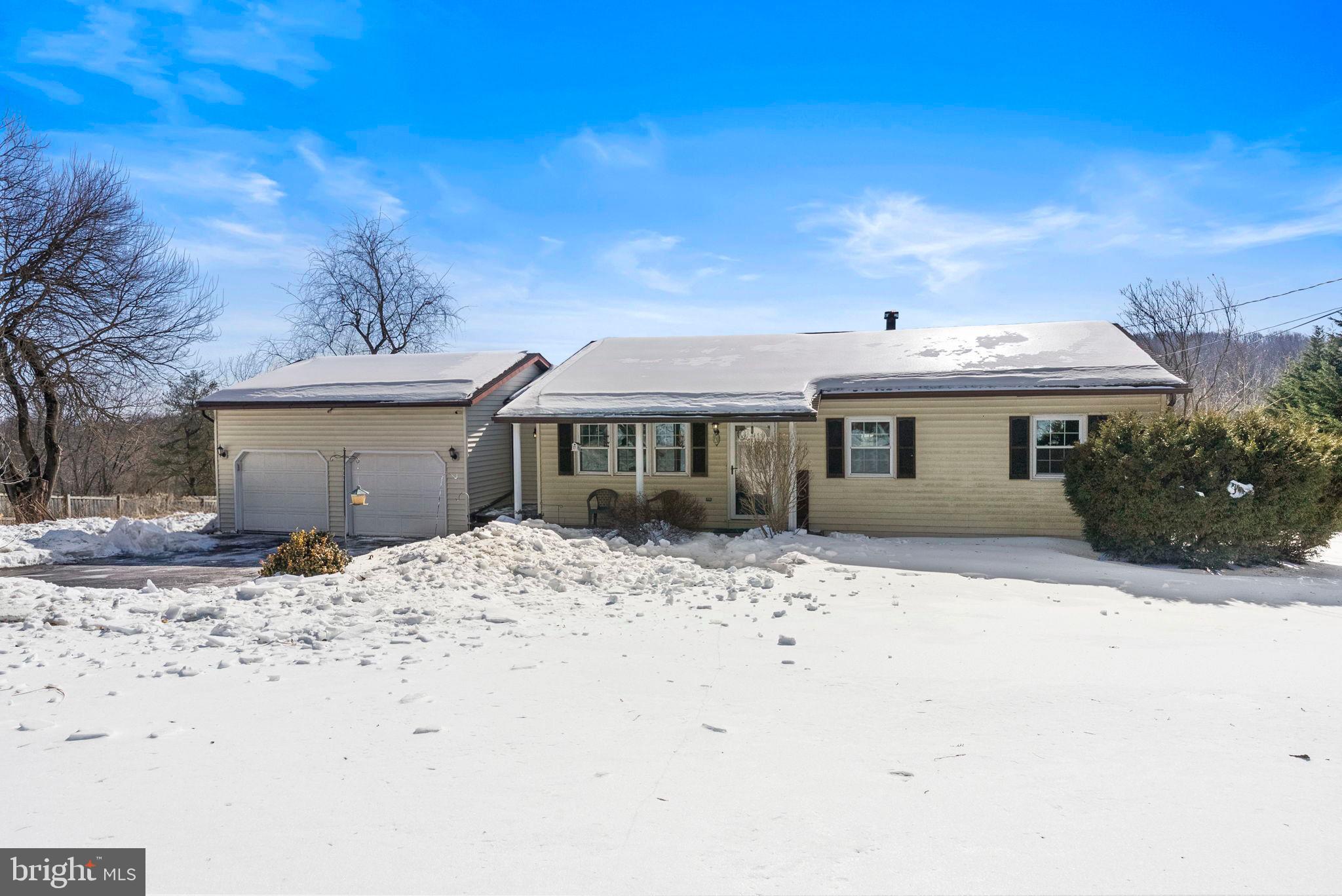 236 Hill Road Honey Brook, PA 19344 - Photo 3 of 43