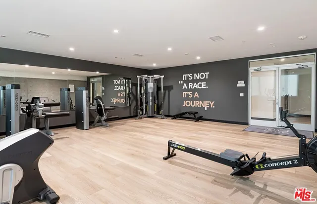 $5,000 | 957 Figueroa Terrace, Unit 321, Los Angeles, CA 90012