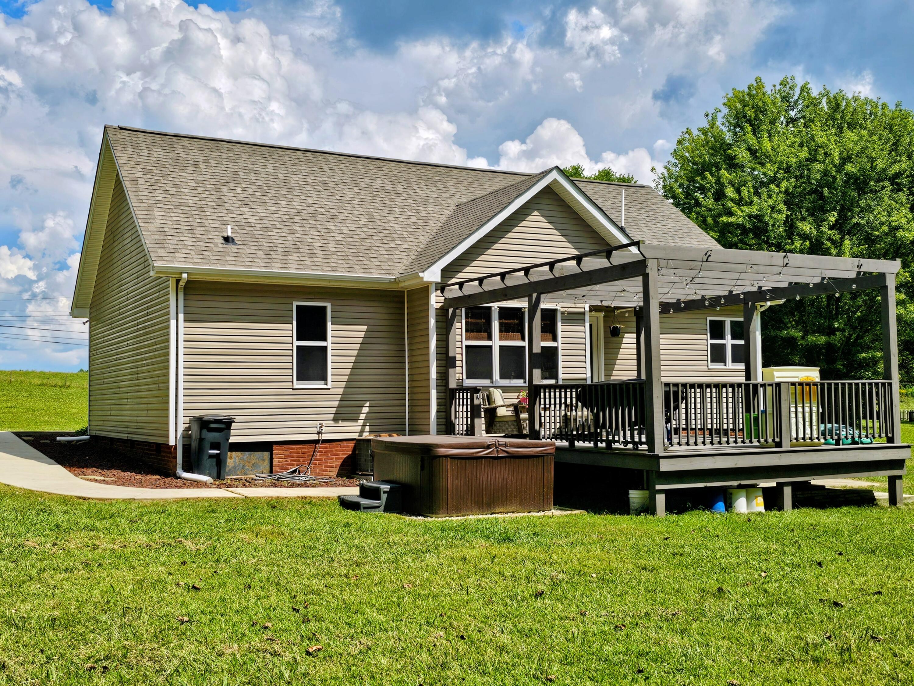 491 Hobbs Road Altamont, TN 37301 - Photo 3 of 19 1000016603