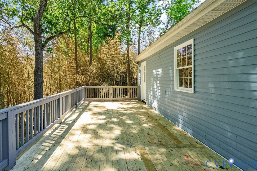 6701 Lakemont Road Quinton, VA 23141 - Photo 6 of 44