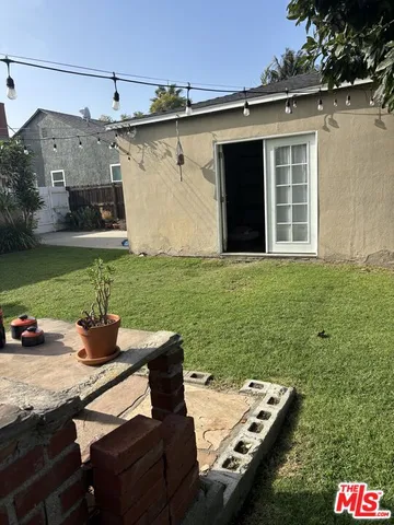 $4,400 | 4162 Commonwealth Avenue, Culver City, CA 90232