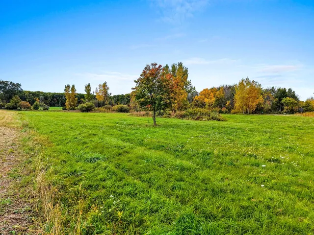 $71,900 | Sugar Creek Drive, Brussels, WI 54204