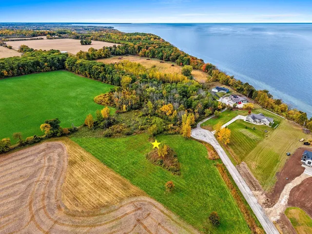 $71,900 | Sugar Creek Drive, Brussels, WI 54204