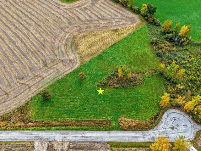 $71,900 | Sugar Creek Drive, Brussels, WI 54204