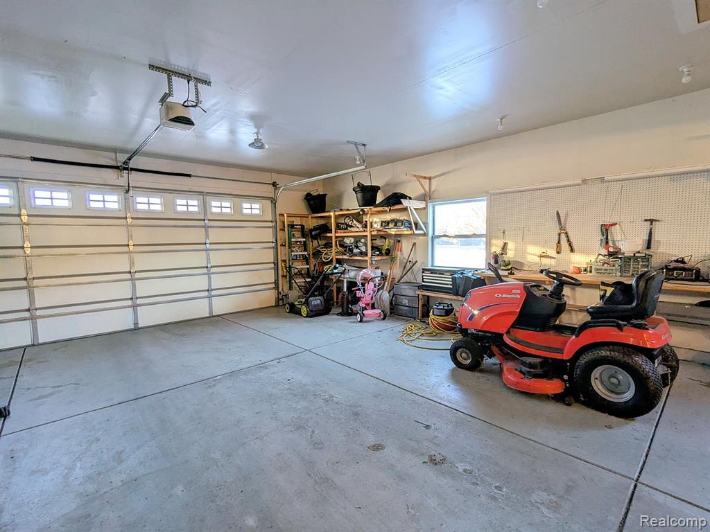 12207 Linden Road Linden, MI 48451 - Photo 39 of 54