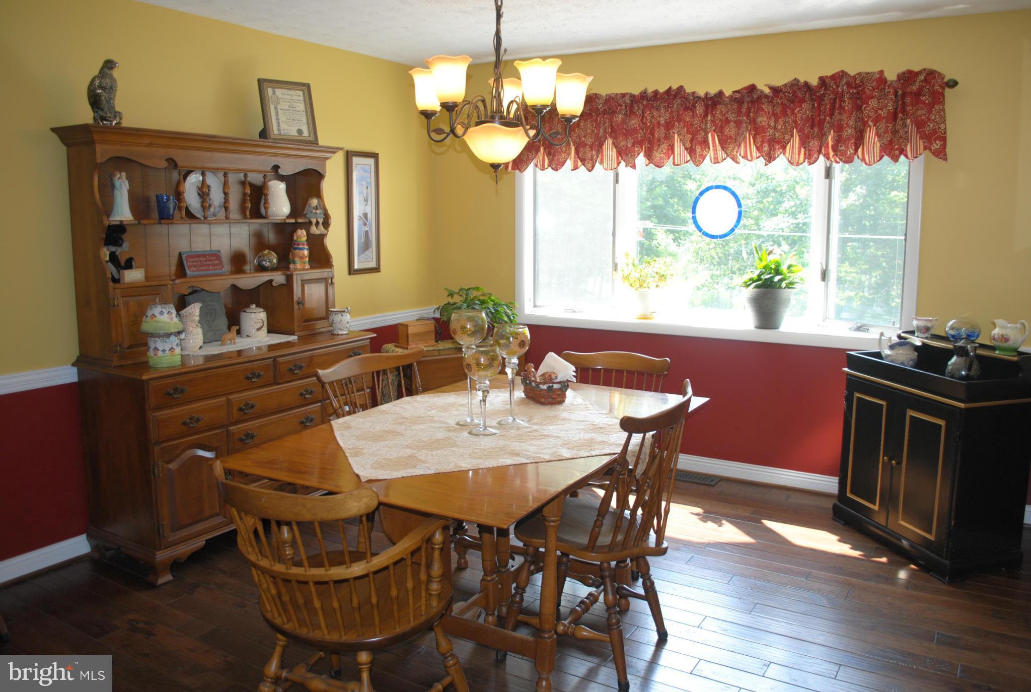 43545 Little Cliffs Road Hollywood, MD 20636 - Photo 9 of 30 Dining Room