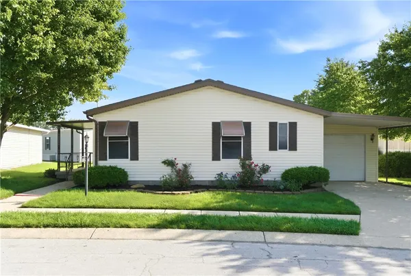 $129,900 | 137 South Point Drive, Fairborn, OH 45324
