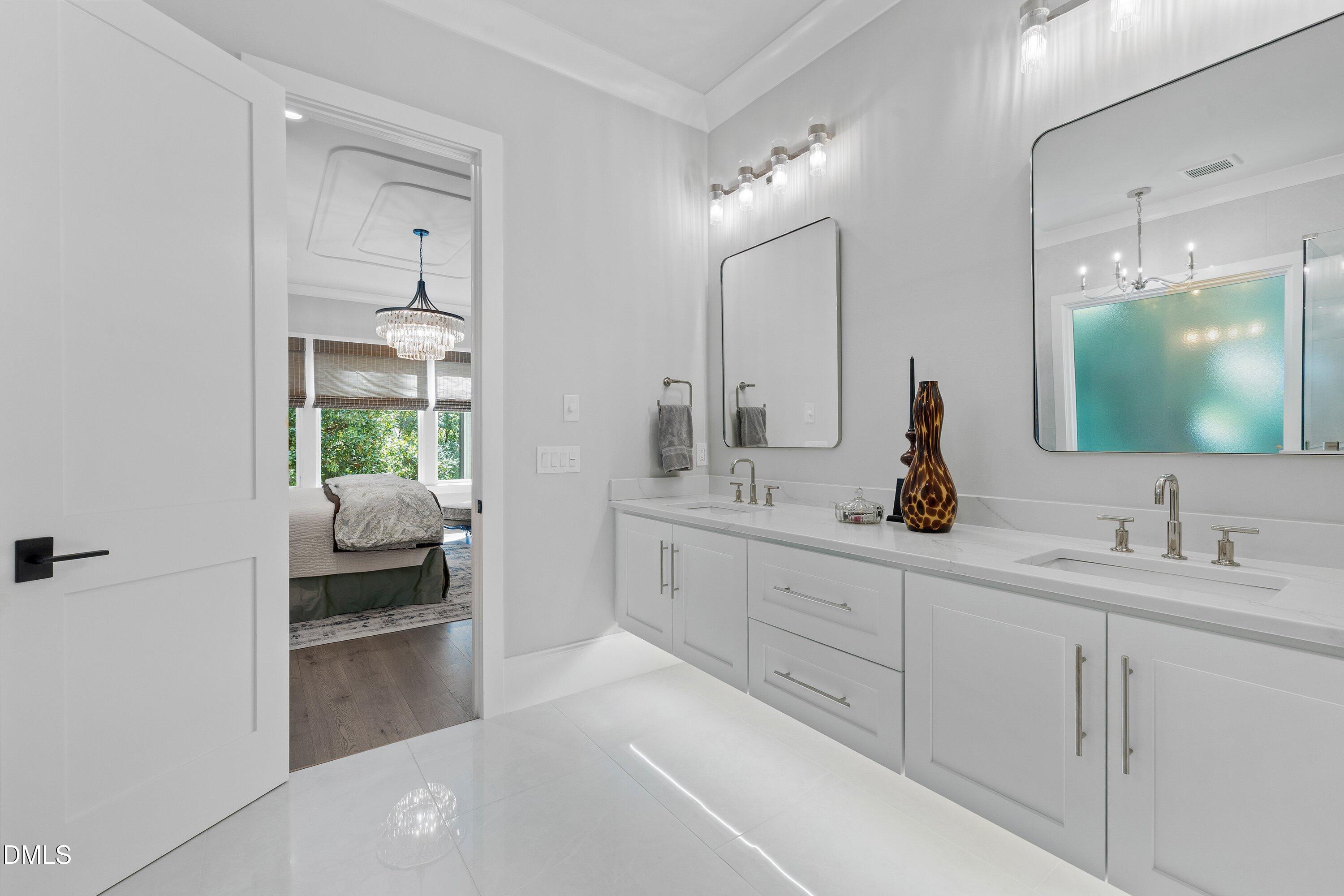 1304 Ivy Lane Raleigh, NC 27609 - Photo 27 of 62 Ivy 25