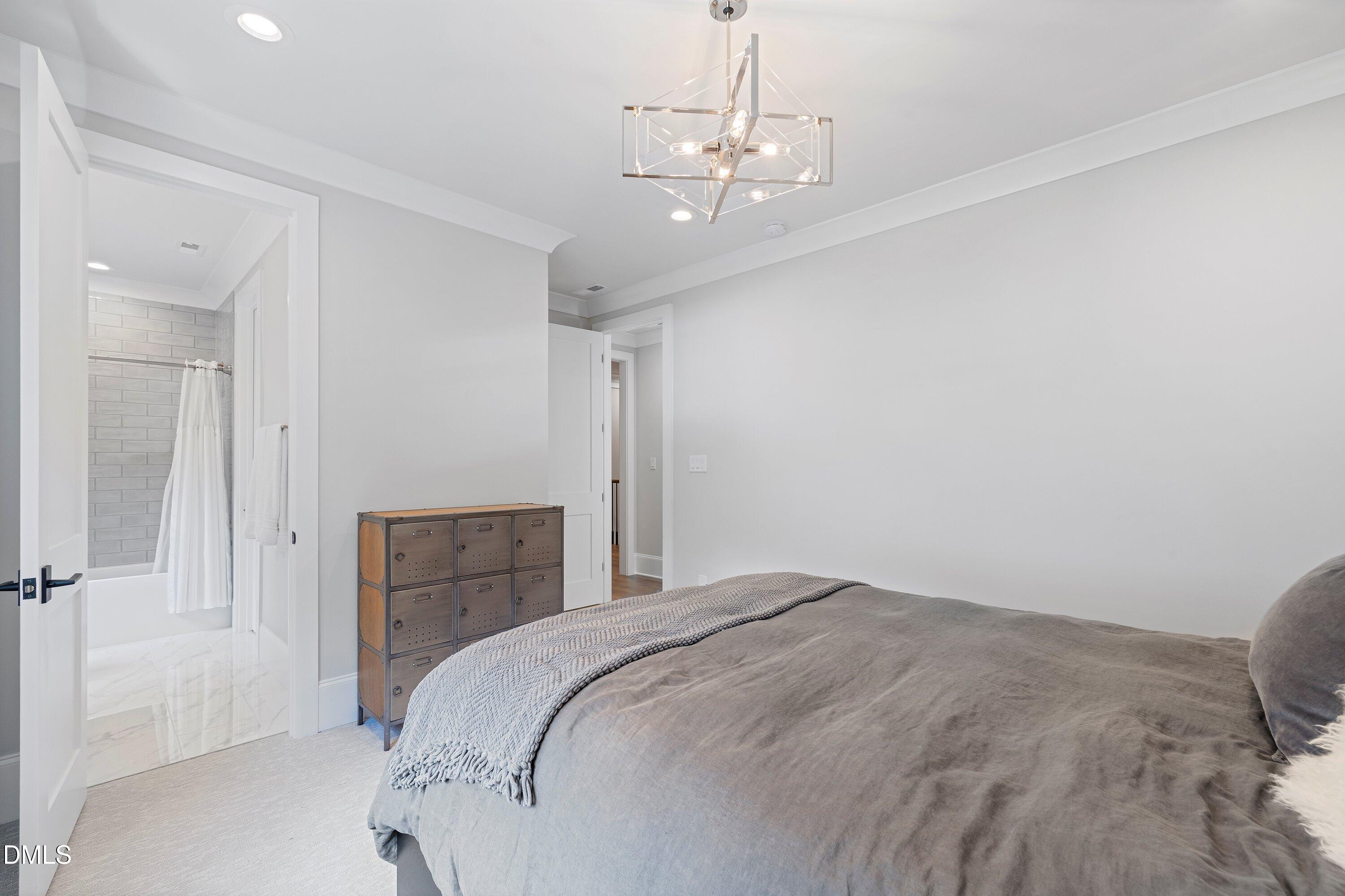 1304 Ivy Lane Raleigh, NC 27609 - Photo 42 of 62 Ivy 39