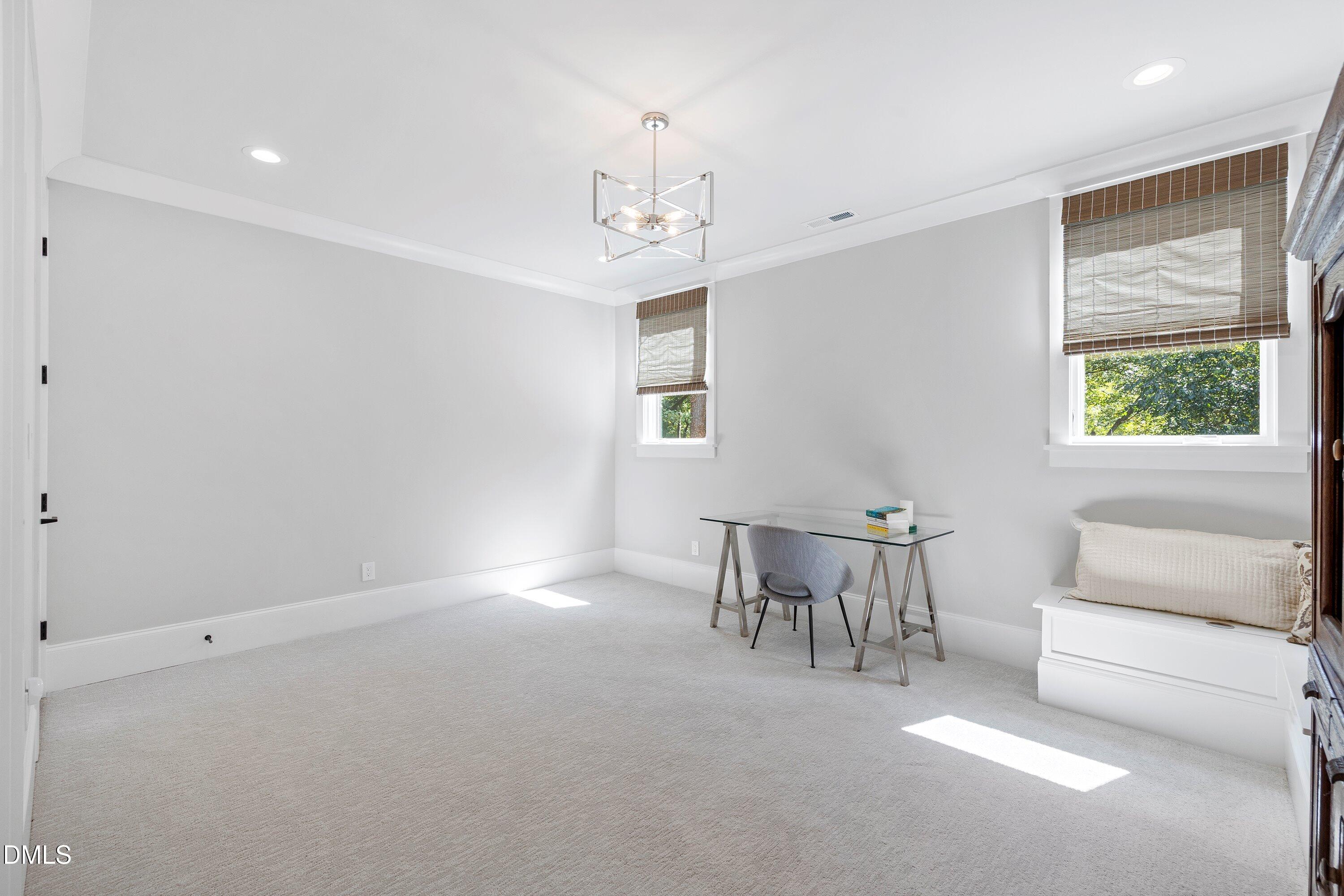 1304 Ivy Lane Raleigh, NC 27609 - Photo 44 of 62 Ivy 41